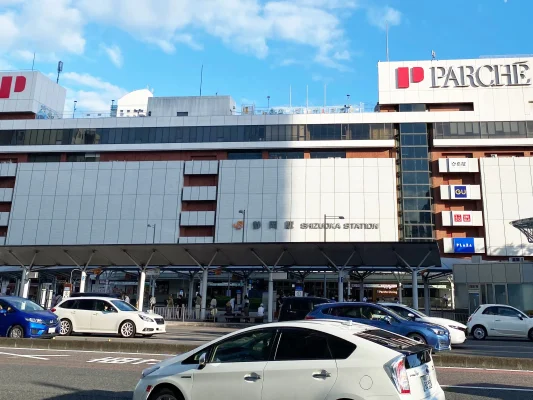 静岡駅北口の風景