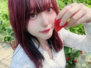 ゆか*．